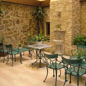 Molino Hotel