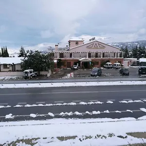 Sierra Hidalga Hotel