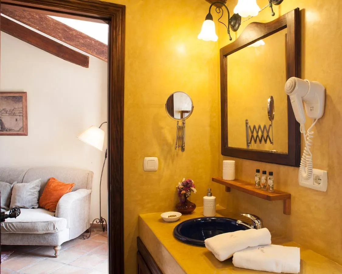 Alavera de los Baños Ronda Hotel